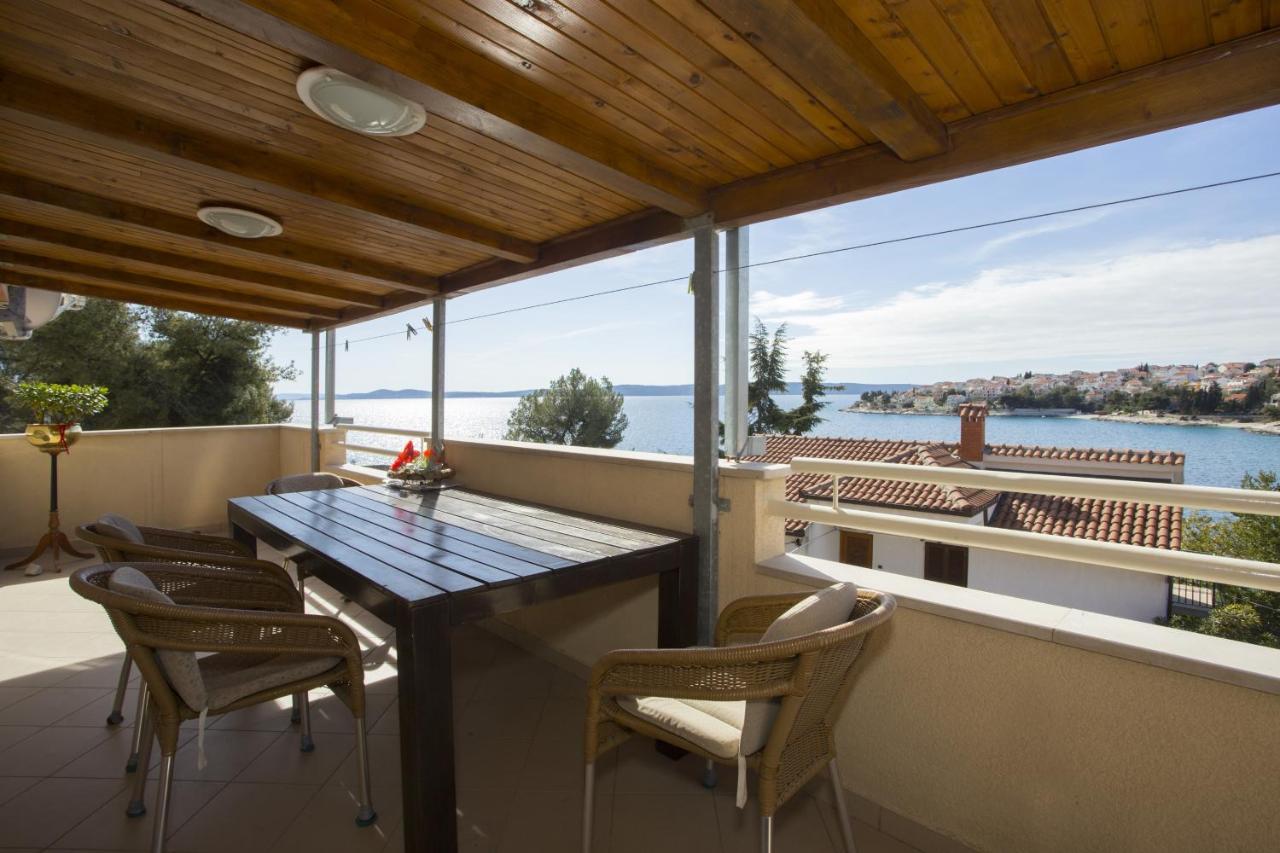 Apartments By The Sea Mavarstica, Ciovo - 12696 Trogir Exterior foto